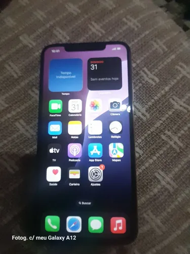 Iphone pro Max 11 64 g .