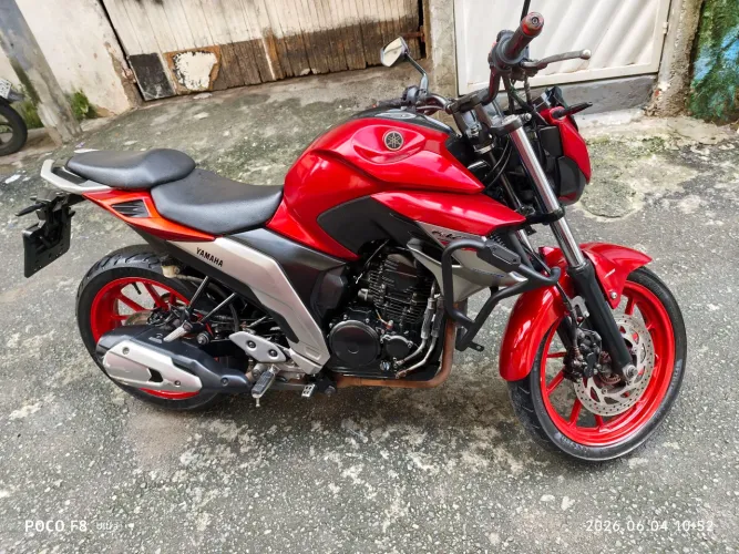 Fazer 250