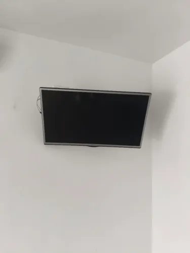 Tv led LG pouco uso