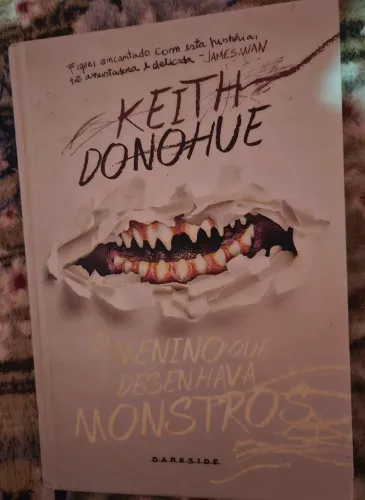 o menino que desenhava monstros livro darkside keith donohue