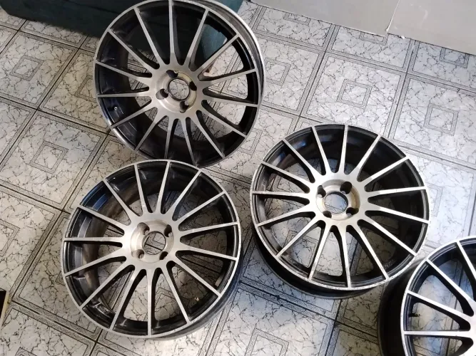 Aro 18 4×100