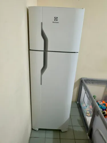 Geladeira eletrolux