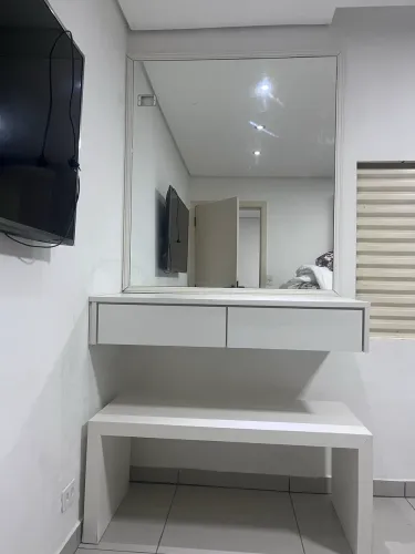 Penteadeira com espelho ACEITO OFERTAS