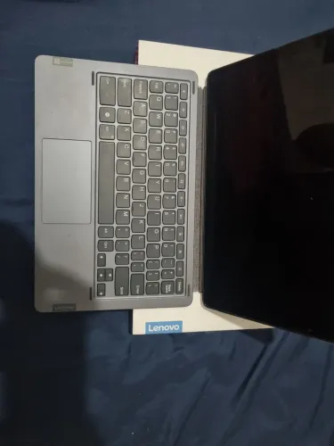 Vendo tablet lenovo p11 pro completo com defeito na tela
