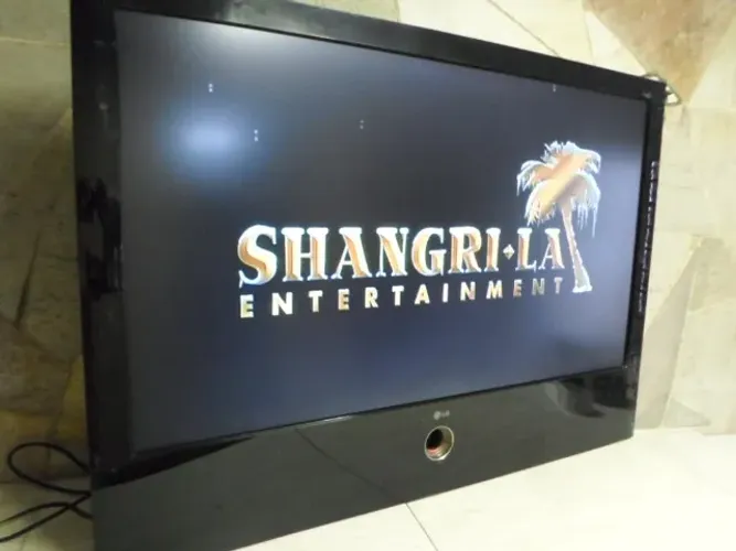 TV LCD LG 47 polegadas Não Digital, funcionando A retirar em Guarulhos