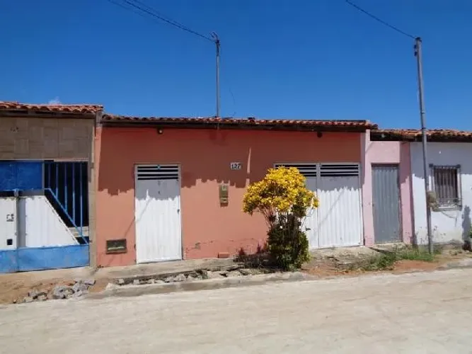 Imóvel com excelente localização Casa no Boiadeira, Iacu - BA, Nº 127, 2 quartos, 1 vaga,