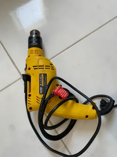 Furadeira de impacto e parafusadeira vender