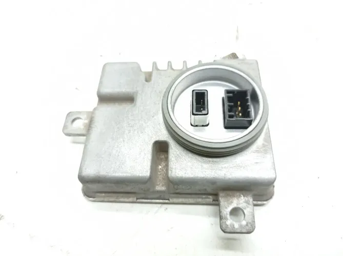 Reator Farol Xenon Esquerdo Audi A1 1.4 2011 8k0941597c