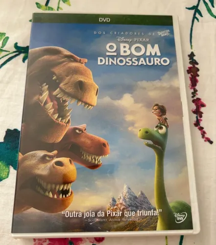 dvd o bom dinossauro, em ótimo estado. original.
