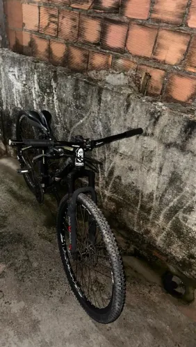 Bicicleta a venda, aro 29 mais informações no pv