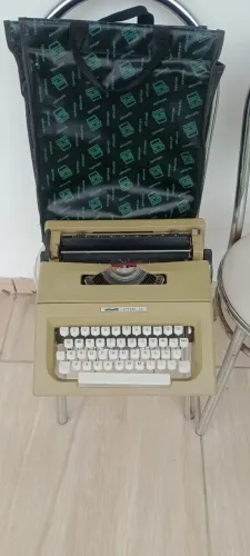 Máquina de escrever