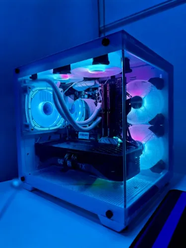 PC Gamer Ryzen 7 RTX 3070