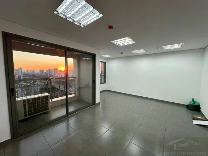 SALAS COMERCIAIS 81m² TATUAPÉ
