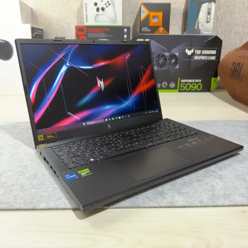 Notebook Acer Nitro V15 - i5 13ªGer RTX 4050 6GB 16GB DDR5 SSD 512GB 144Hz (Garantia) 