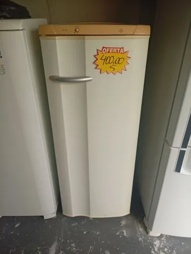 Geladeira eletrolux