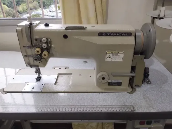 Máquina de Costura Industrial Pespontadeira