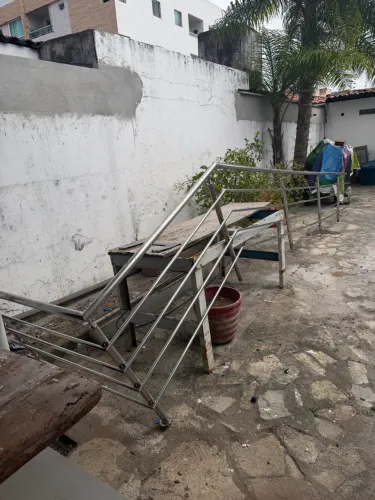 Corre mão de escada em inox