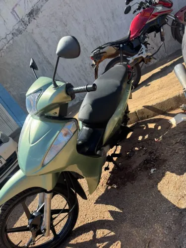 HONDA BIZ 125 ES PARTIDA ELÉTRICA