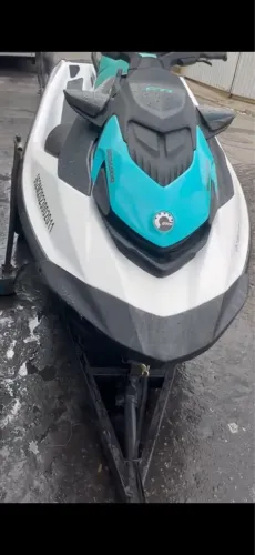 Jet Ski Seadoo GTI 130 leia descrição