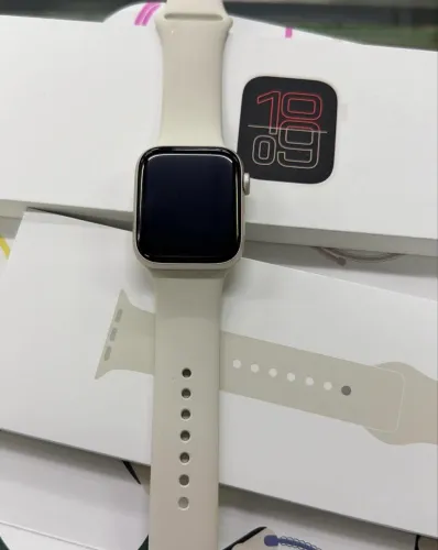 Apple Watch SE 3 44mm ESTELAR - Novo/Lacrado