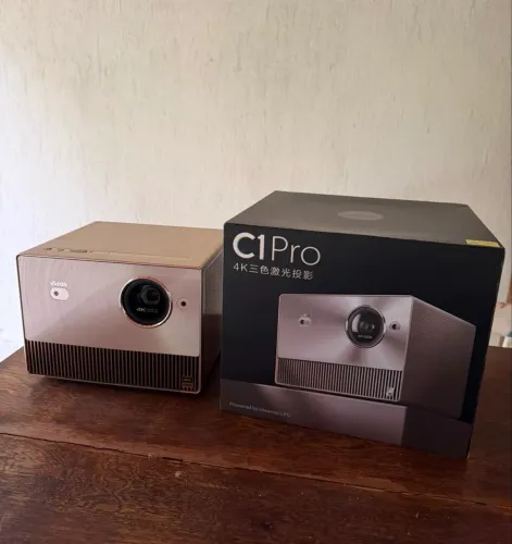 Projetor Vidda C1 Pro 4K Triplo Laser - sem trocas