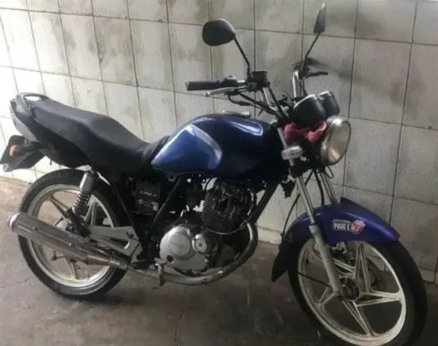 Vendo ou troco essa Suzuki 125