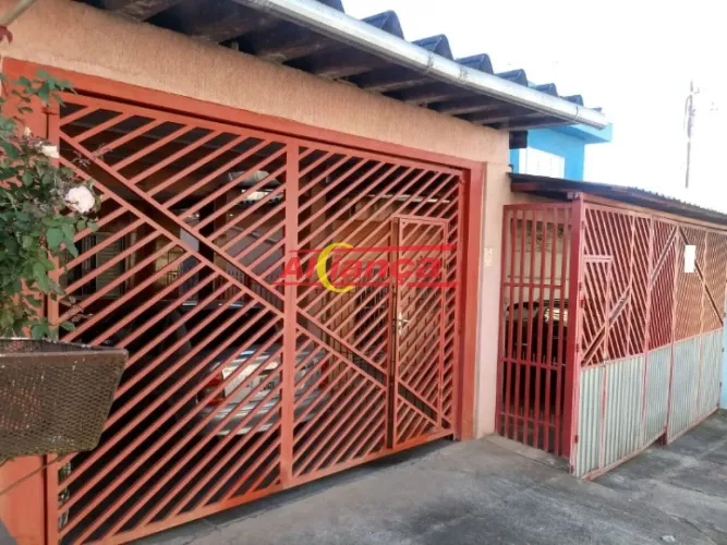 Casa para Venda em Vila Nova Bonsucesso - Oportunidade para investimento ou moradia multif