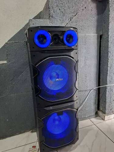 Caixa de som para festas e locais de grande espaço. PHILCO extreme