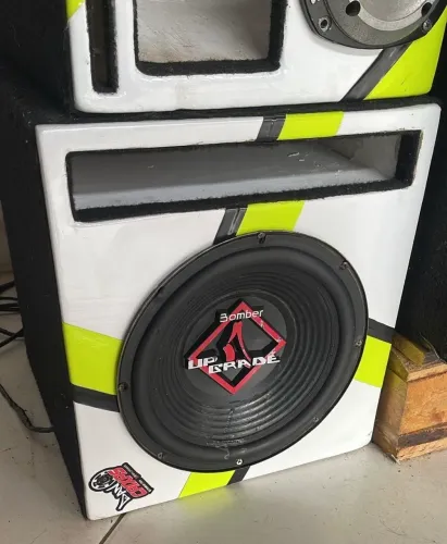 Grave de 10 na caixa