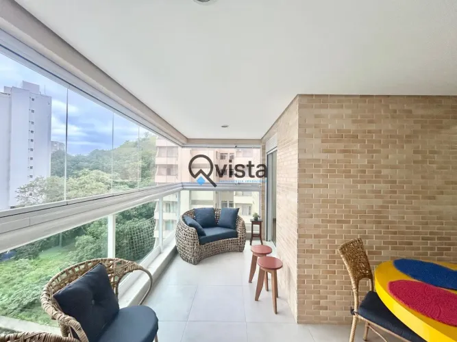 Apartamento à Venda nas Astúrias, beira mar, no Guarujá | QVista Inteligência Imobiliária 
