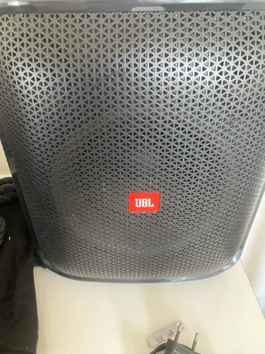 JBL partybox