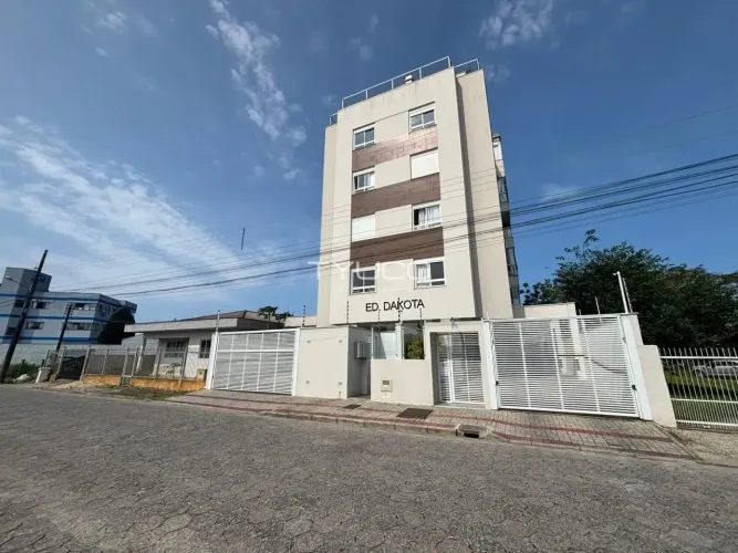 Apartamento mobiliado no centro de Tijucas