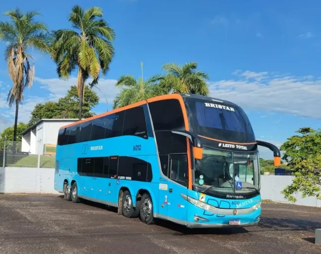 Ônibus Scania Paradiso DD leito total