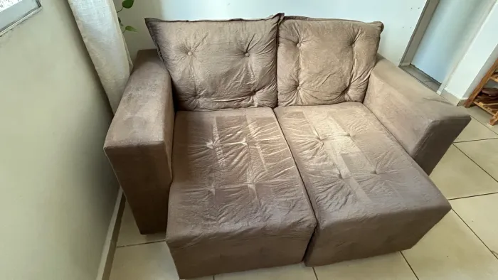 Sofá 2 lugares