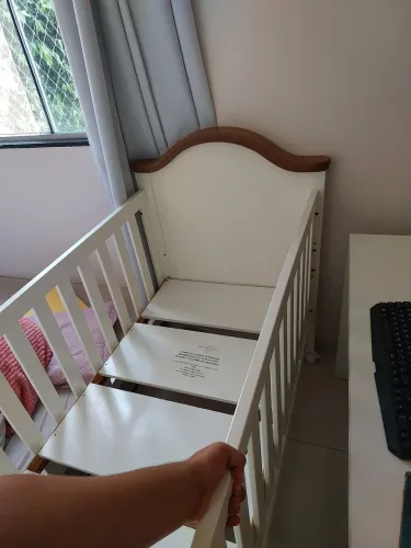 Berço para crianças de 1 a 4 anos + colchão