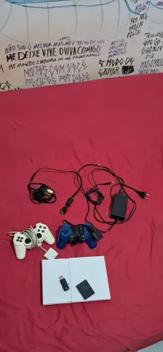Vendo ps2 branco