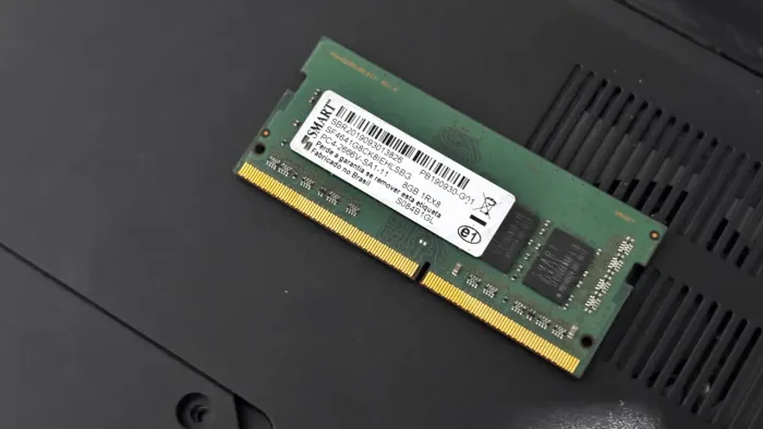 Memoria 8gb ddr4 2666 smart ( defeito ) aproveitar peça ou recupera