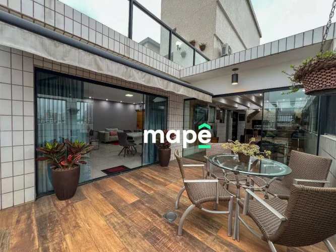 Cobertura Duplex com Piscina, Espaço Gourmet e 4 Vagas de Garagem - Ponta da Praia - Santo