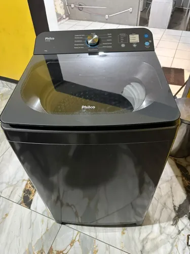Máquina de lavar nova 
