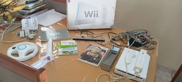 NINTENDO WII COMPLETO COM ACESSÓRIOS