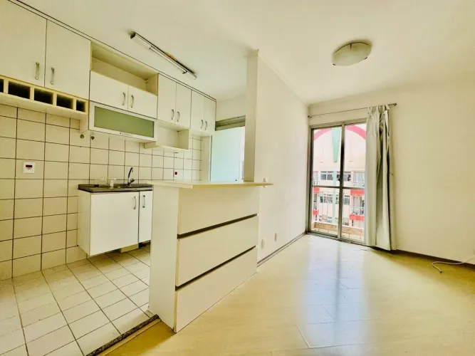 APARTAMENTO LOCALIZADO HÁ 800 METROS DO SHOPPING INTERLAGOS!