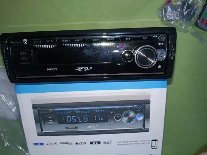 Vendo rádio automotivo Lelong