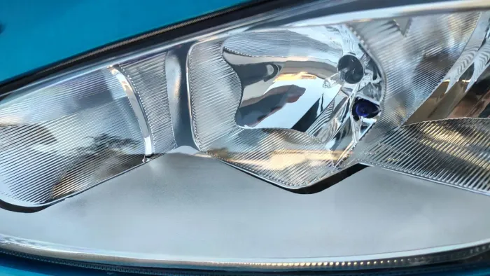 Farol new fiesta 2013, 2014, 2015, 2016 máscara CROMADA
