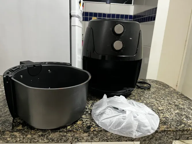 AIR FRYER NOVA POR CELULAR - Troca