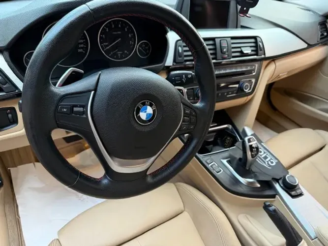 BMW 320I A 2.0 Turbo/activeflex 16V 184cv 4P 2015