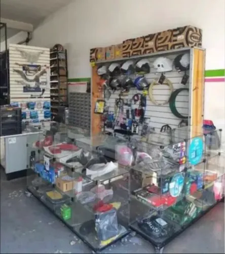 Oportunidade ! Loja de moto peças completa 