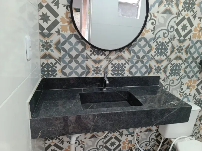 Pias de banheiro em porcelanato