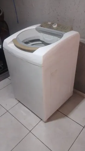 Vendo máquina Brastemp 11 KG cesto de inox, funcionando normalmente, valor 600 reais