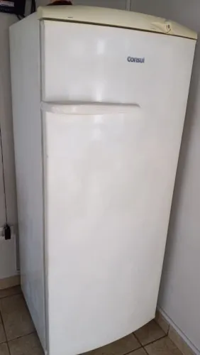 Geladeira Consul degelo