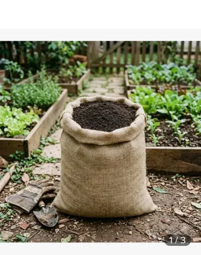 Terra Preta Adubada Saco 27 Kilos